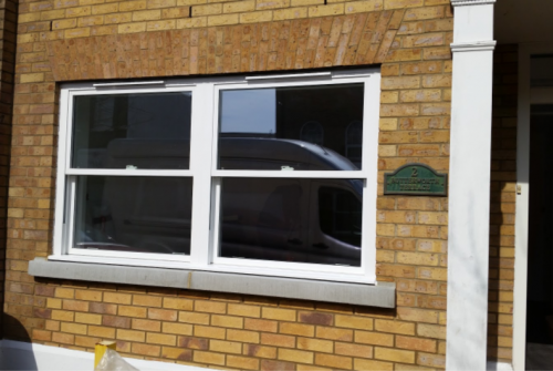 Aluminium casement window Aluminium casement window